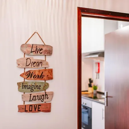 The Millennial Lifestyle By Amazing Madeira Apartman *