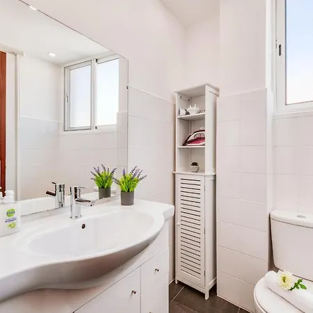 Apartman The Millennial Lifestyle By Amazing Madeira