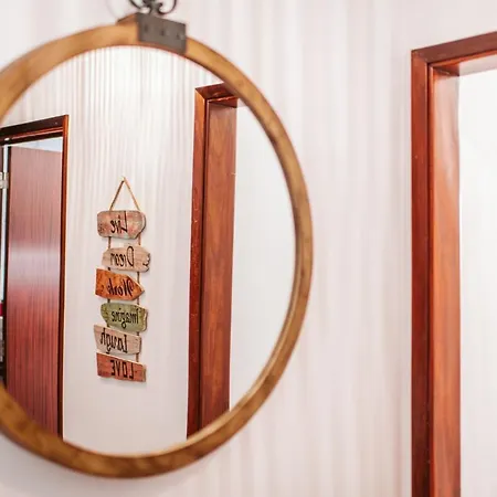 The Millennial Lifestyle By Amazing Madeira Φουνκάλ