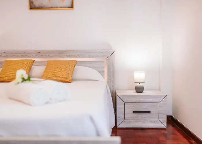The Millennial Lifestyle By Amazing Madeira Apartment *